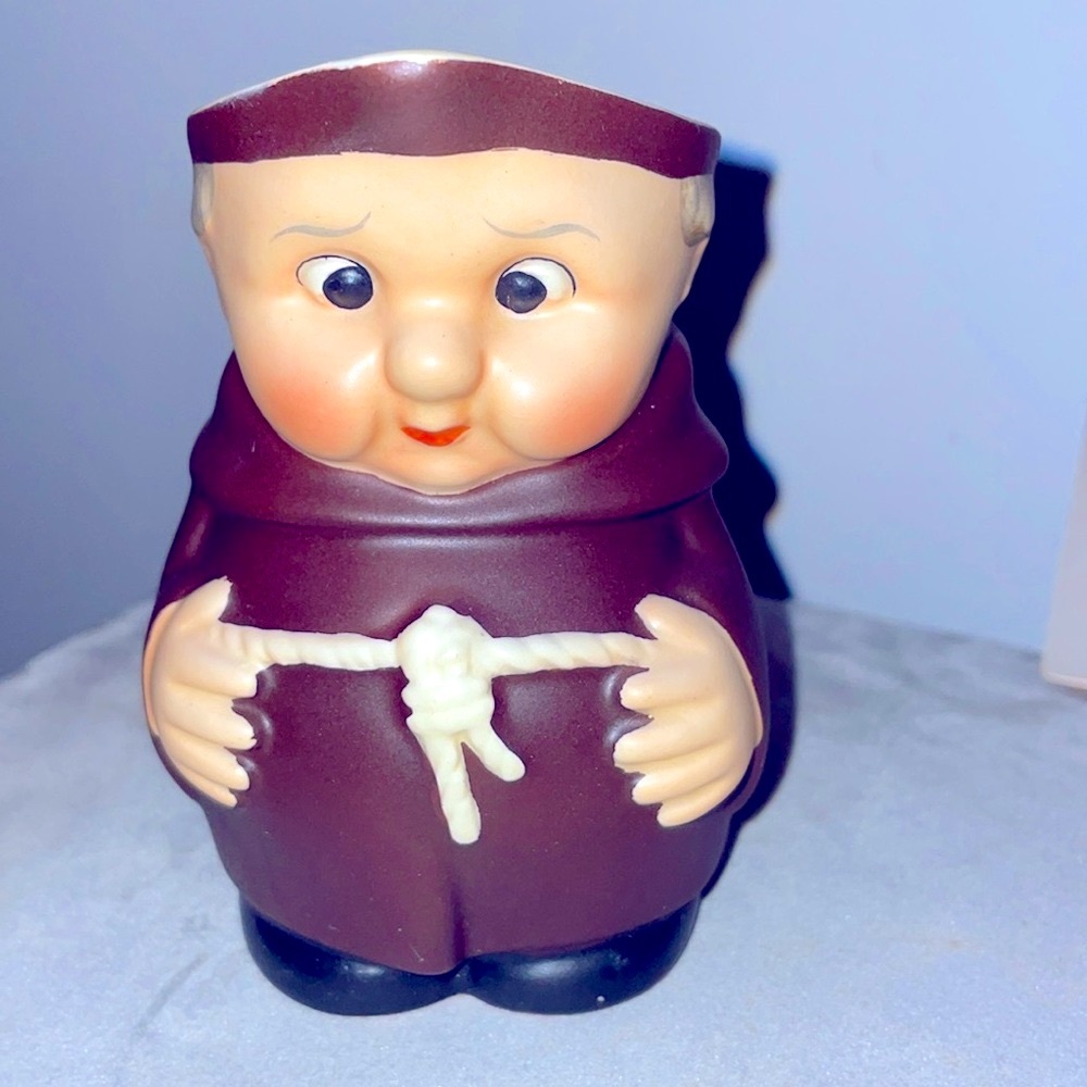 Vintage Goebel Friar Tuck Creamer & Sugar Hummel Figurines Original Pamphlet EUC - Picture 3 of 16
